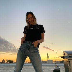 Meet your Posher, Kaitlyn